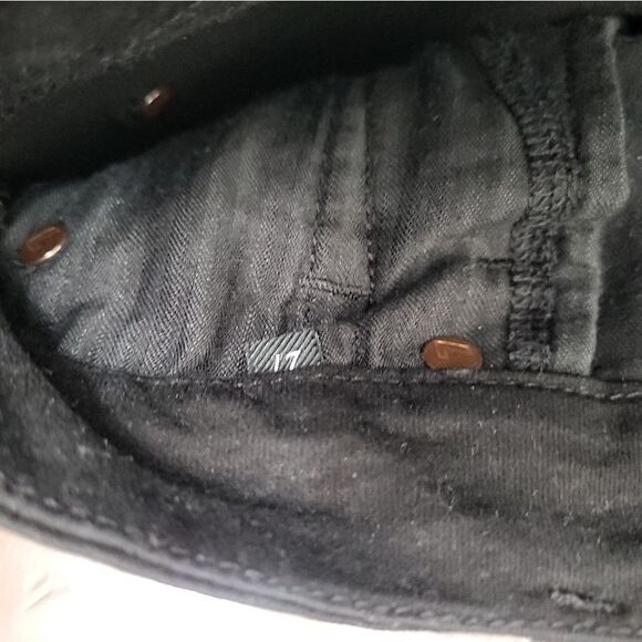 7 For All Mankind High Rise Black Jeans - Picture 5 of 5